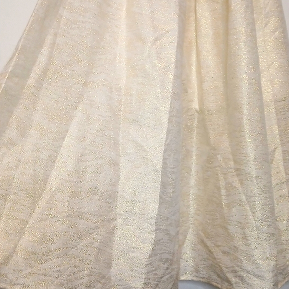 Since Then Gold Damask Sleeveless Dress with zipper at the back | Size: Medium - Picture 3 of 9